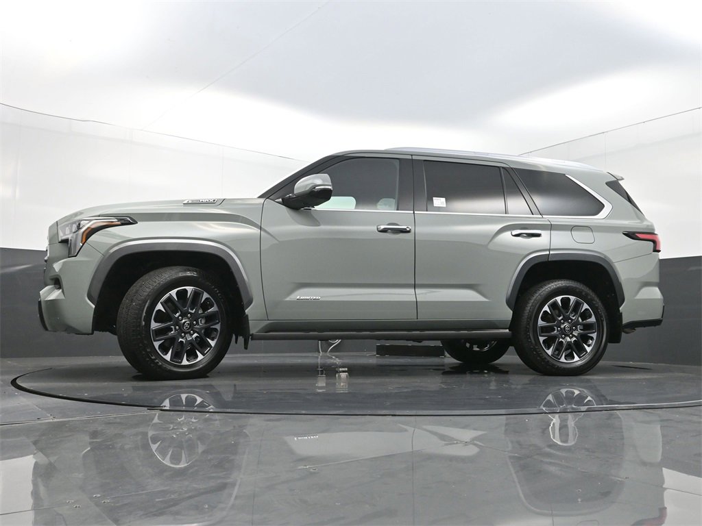 Used 2025 Toyota Sequoia Limited image 33