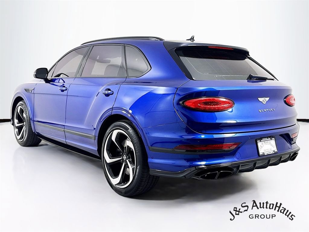 Used 2022 Bentley Bentayga AWD/4WD image 5