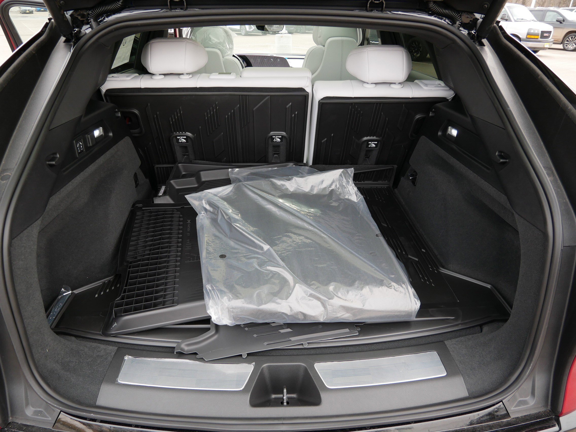 New 2026 Cadillac Lyriq Premium Sport w/ LPO, Floor Liner Package image 18