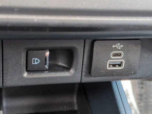 Certified 2025 Ford Maverick Lariat AWD/4WD image 23
