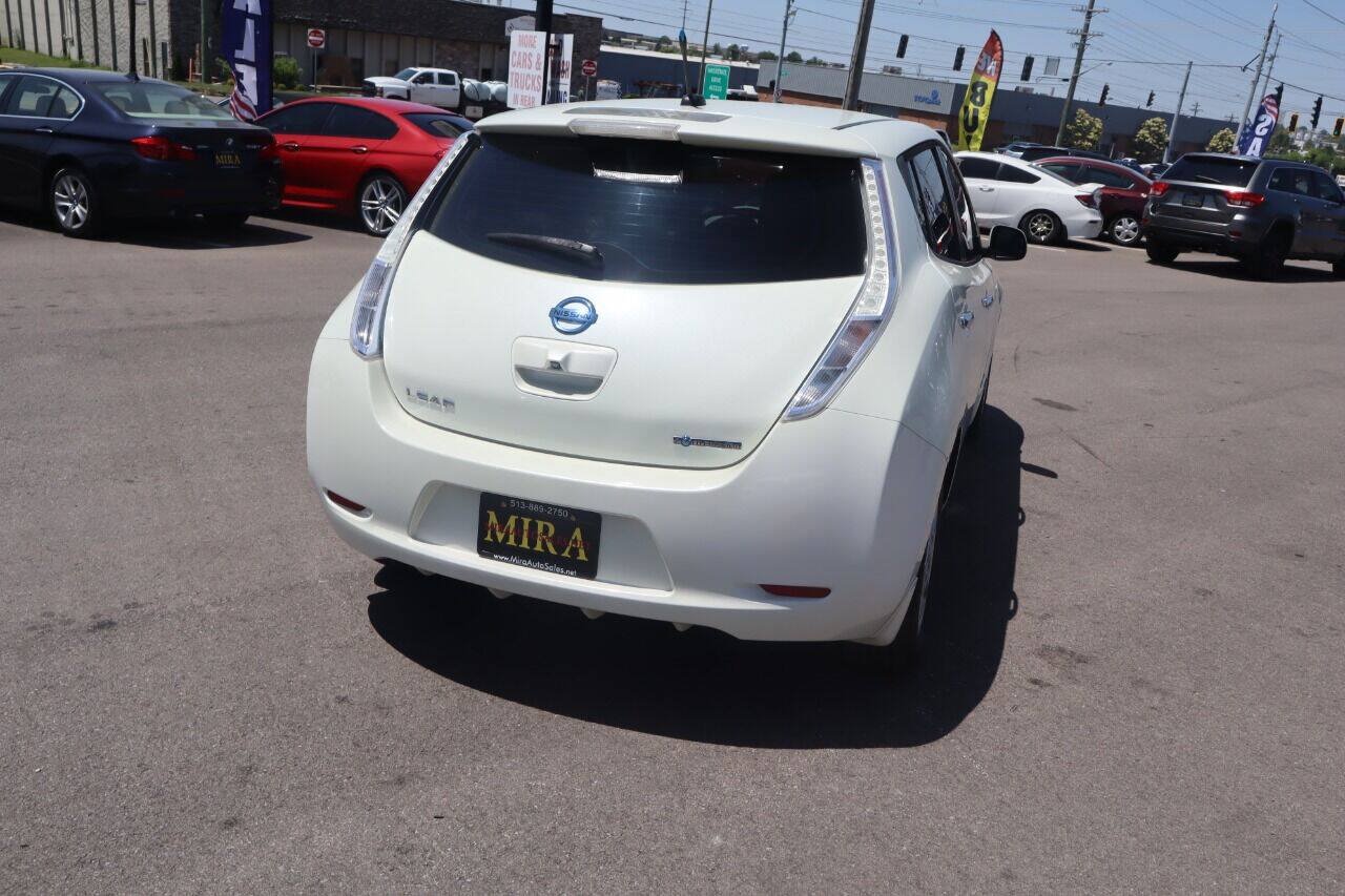 Used 2012 Nissan Leaf SL FWD image 50