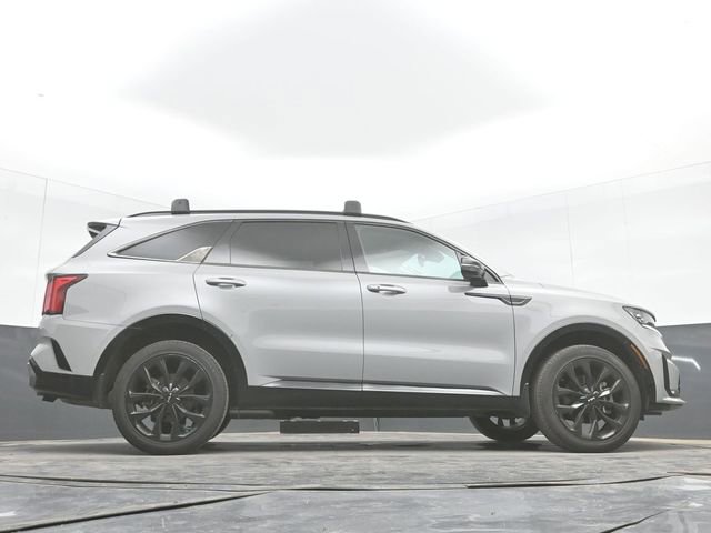 Used 2023 Kia Sorento SX AWD/4WD image 34