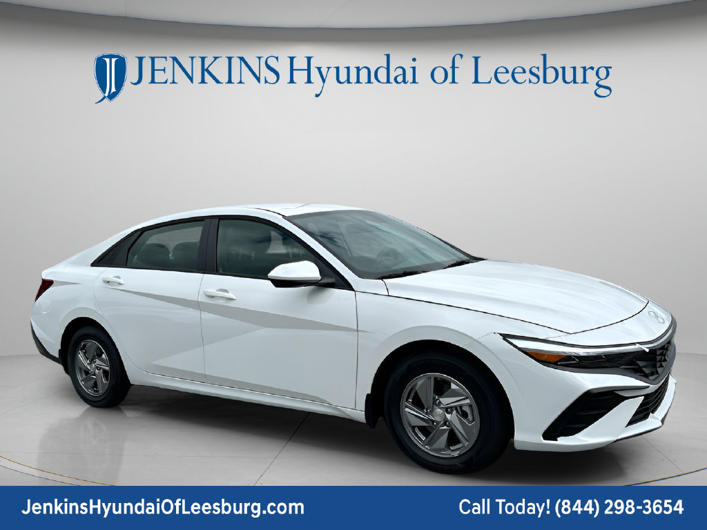 New 2026 Hyundai Elantra SE