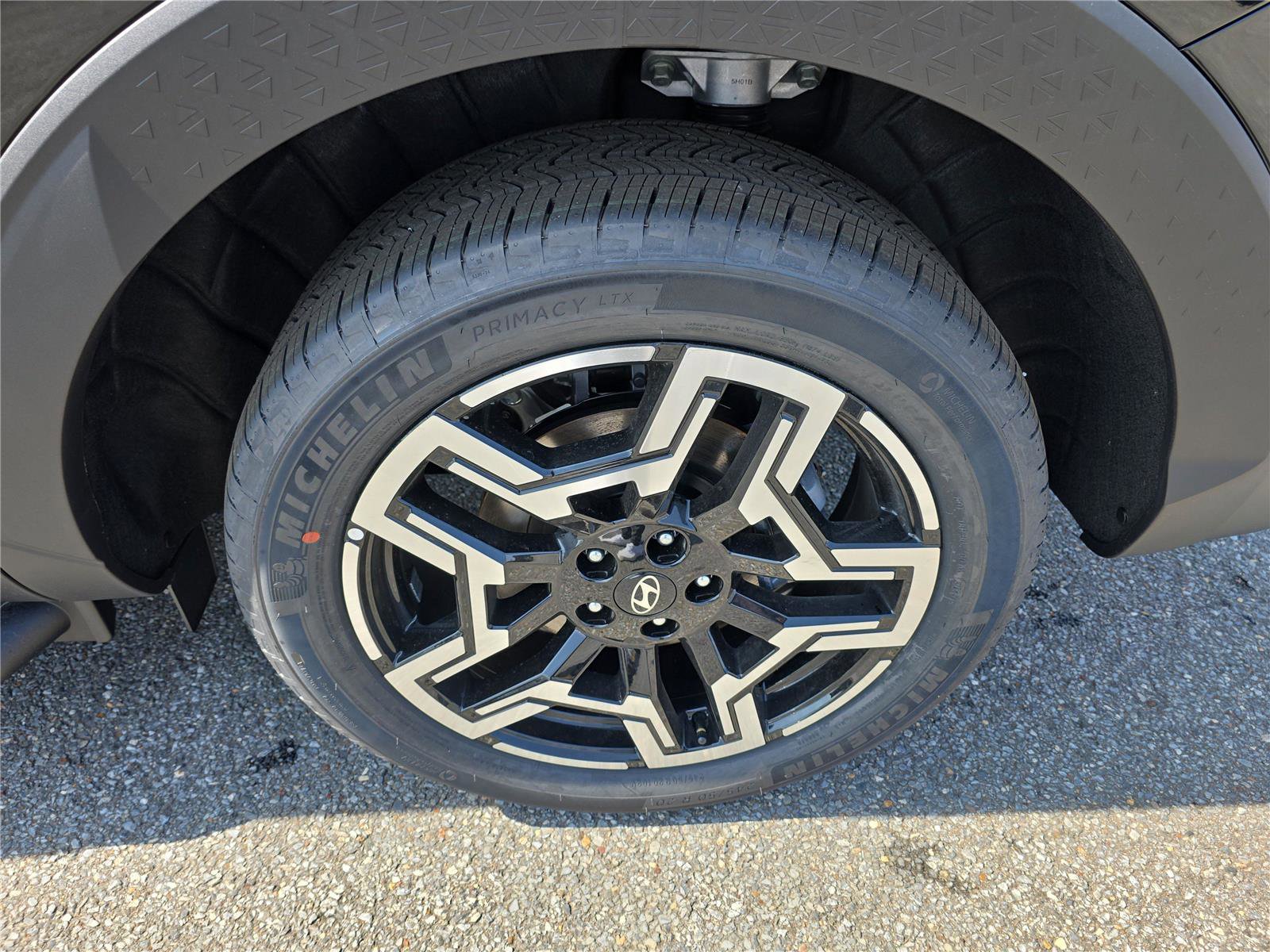 New 2026 Hyundai Santa Cruz Limited image 9