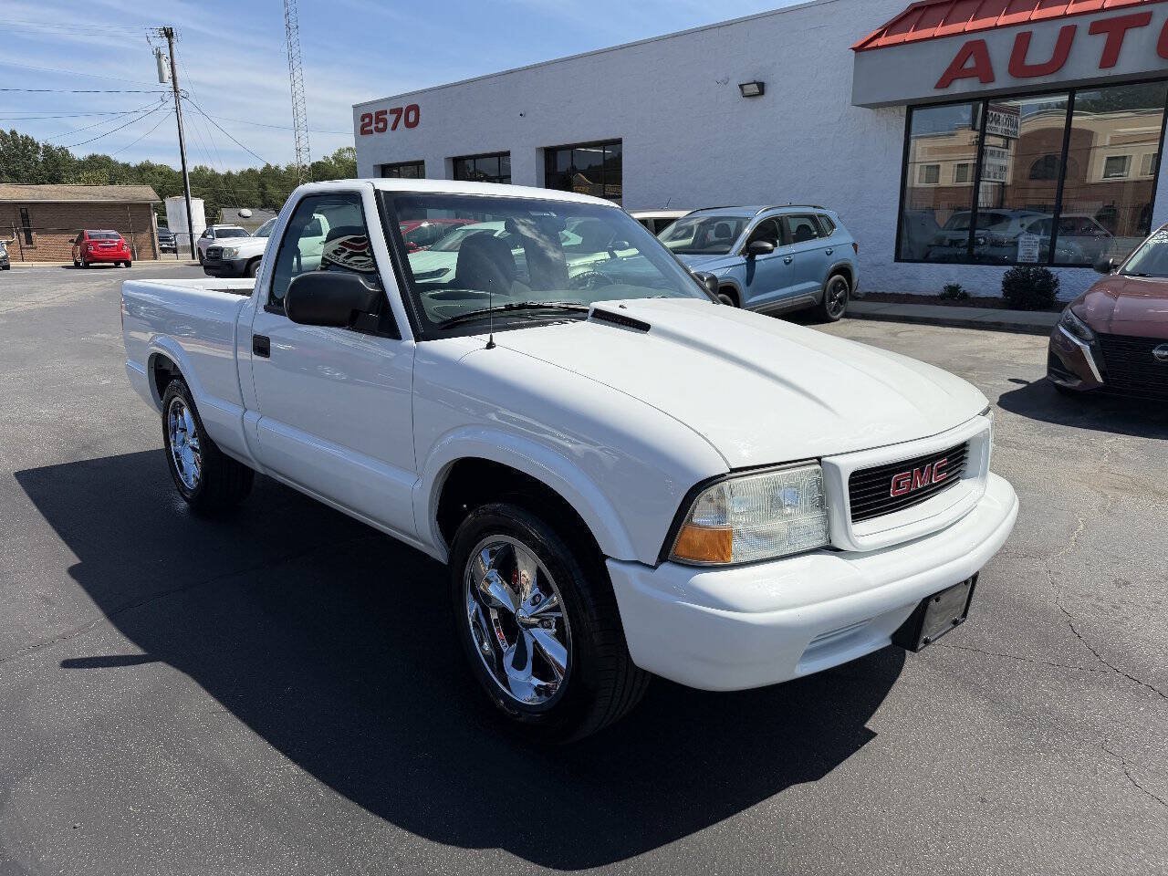 Used 2003 GMC Sonoma SL w/ Convenience Package RWD image 3