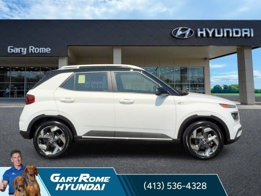 Certified 2024 Hyundai Venue Limited FWD image 9