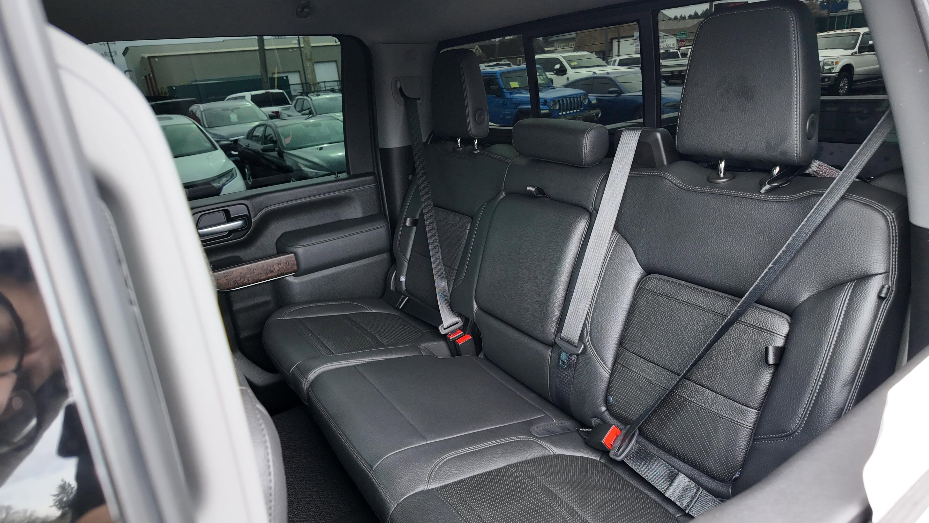 Used 2020 GMC Sierra 2500 Denali w/ Technology Package AWD/4WD image 24