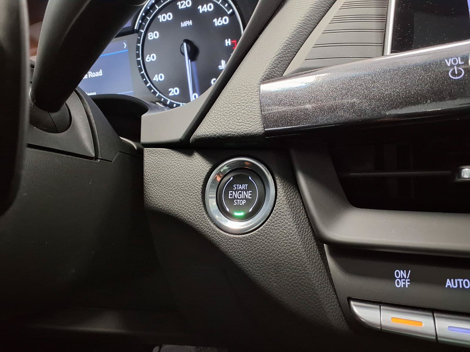 Certified 2024 Cadillac CT4 Luxury w/ Sun And Sound Package RWD image 27