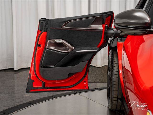 Used 2025 Ferrari Purosangue AWD/4WD image 25