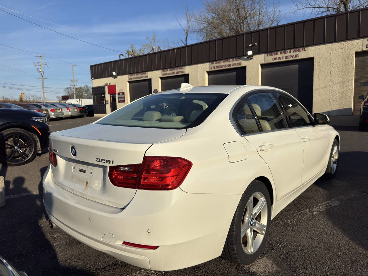Used 2015 BMW 328i xDrive Sedan image 5