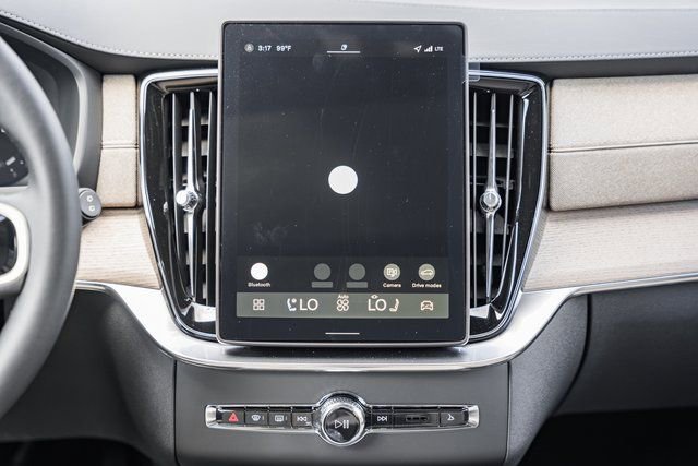 Used 2026 Volvo XC90 B6 Ultra w/ Protection Package Premier image 19