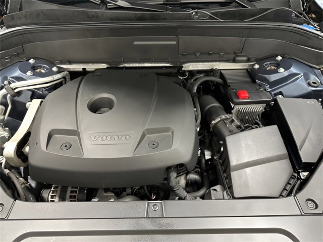 Used 2022 Volvo XC90 T5 Momentum w/ Advanced Package image 25