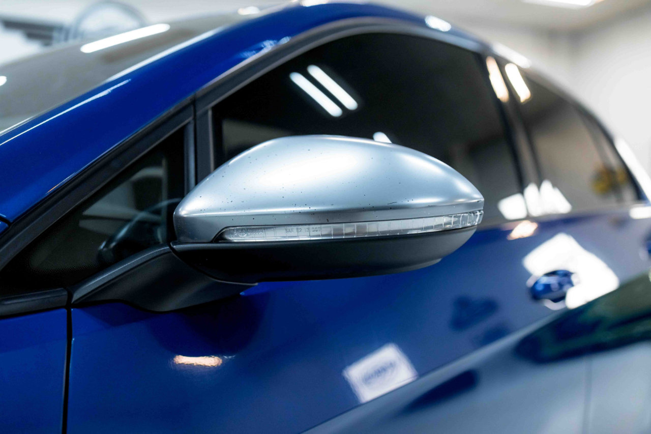 Used 2018 Volkswagen Golf R DCS and Navigation 7A image 32