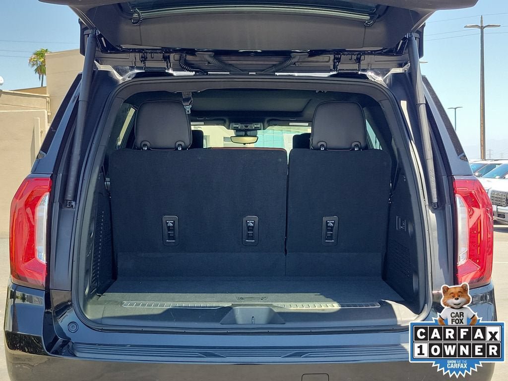 Used 2023 GMC Yukon Denali Ultimate AWD/4WD image 9