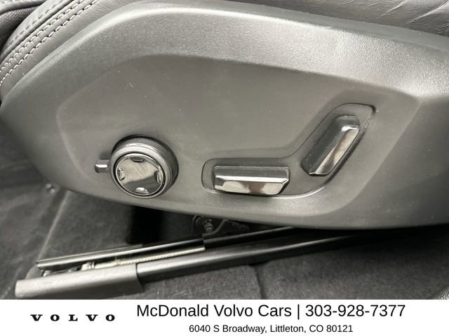 Used 2023 Volvo XC60 B5 Ultimate w/ Climate Package AWD/4WD image 11