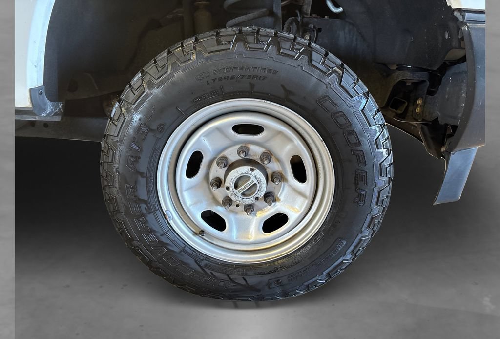 Certified 2017 Ford F250 XL w/ Power Equipment Group AWD/4WD image 20