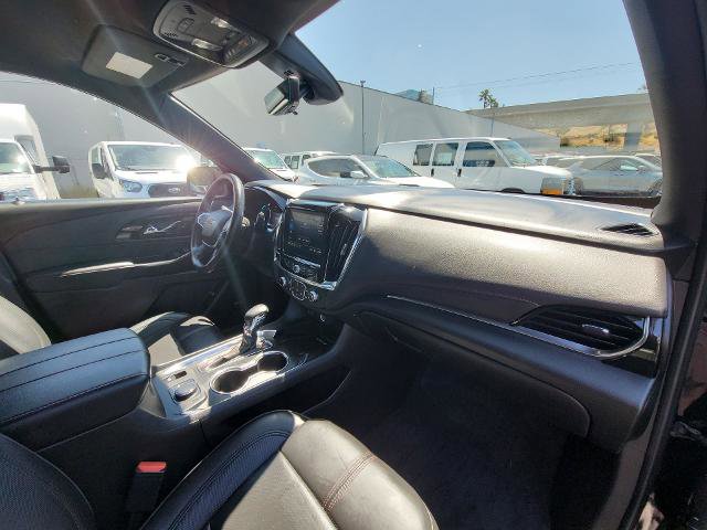 Used 2023 Chevrolet Traverse RS image 28