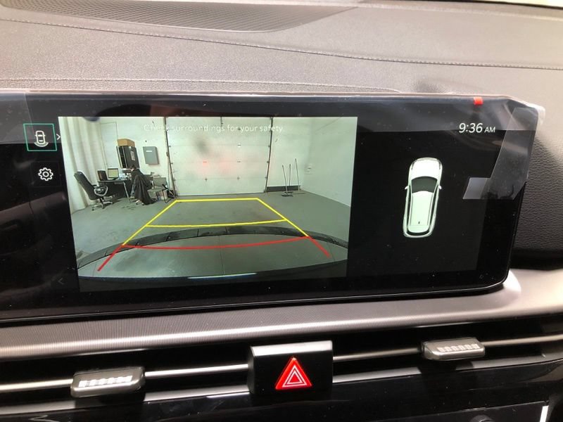 New 2026 Kia Sportage EX w/ EX Panorama Roof Package FWD image 34