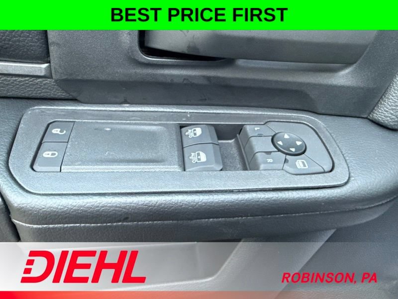 New 2026 RAM 3500 Tradesman AWD/4WD image 18