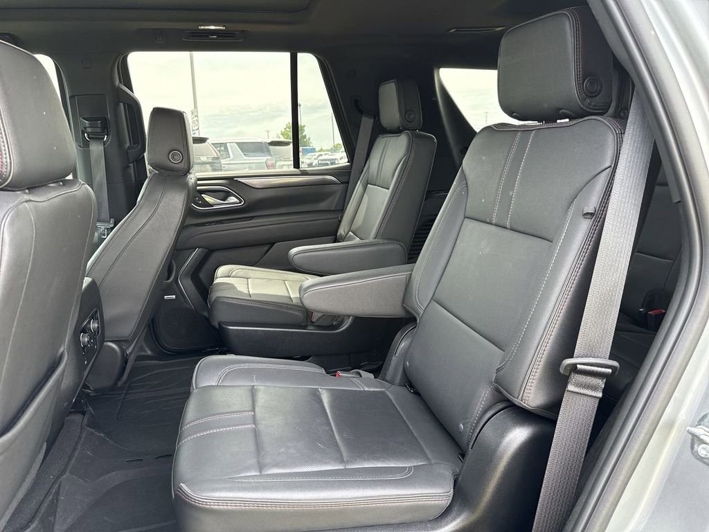 Used 2024 Chevrolet Tahoe RST w/ Luxury Package AWD/4WD image 21