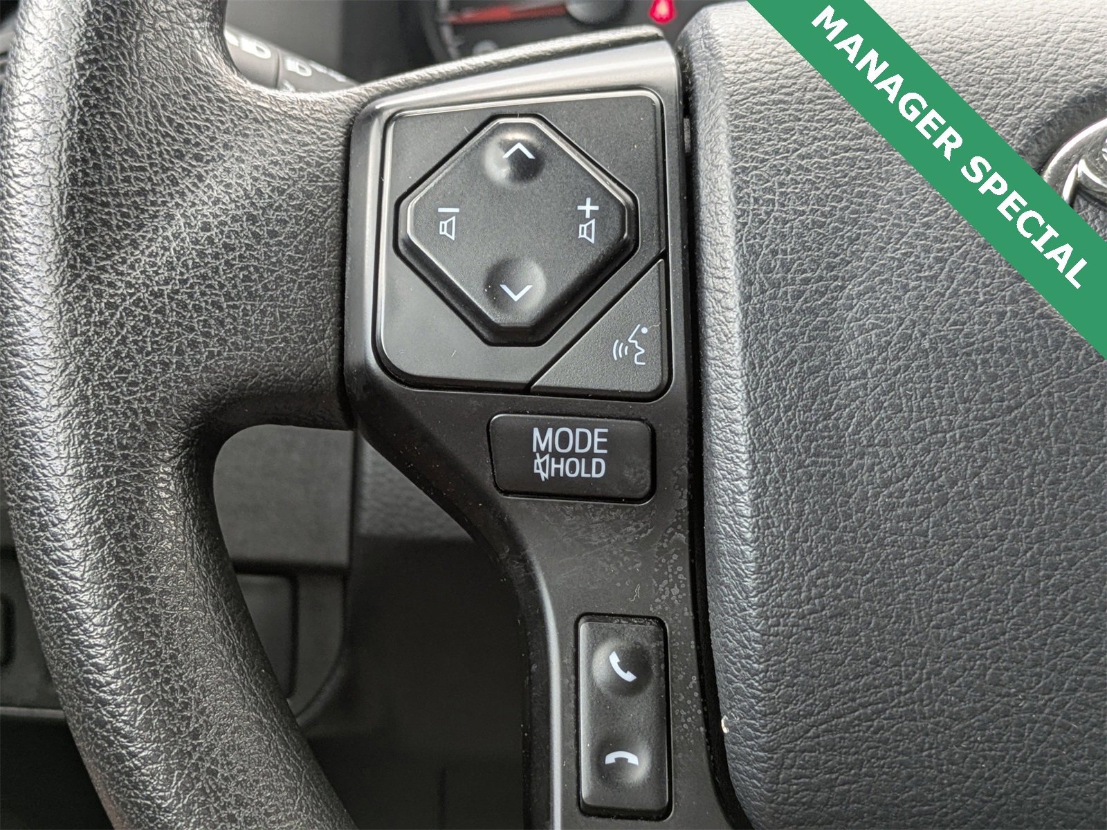 Used 2023 Toyota Tacoma TRD Sport image 25