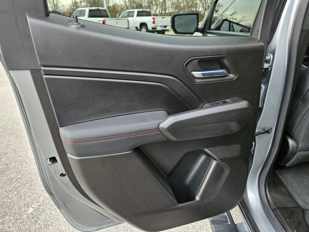 Used 2023 Chevrolet Colorado Z71 w/ Z71 Convenience Package 2 AWD/4WD image 26