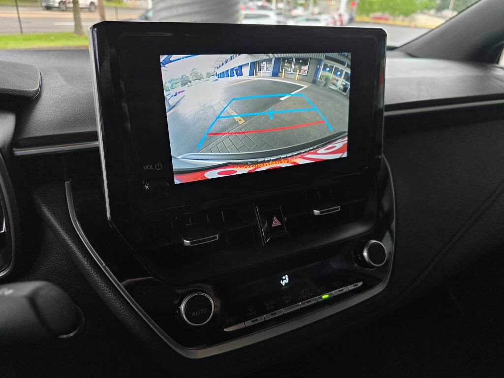 Used 2024 Toyota Corolla XSE FWD image 32