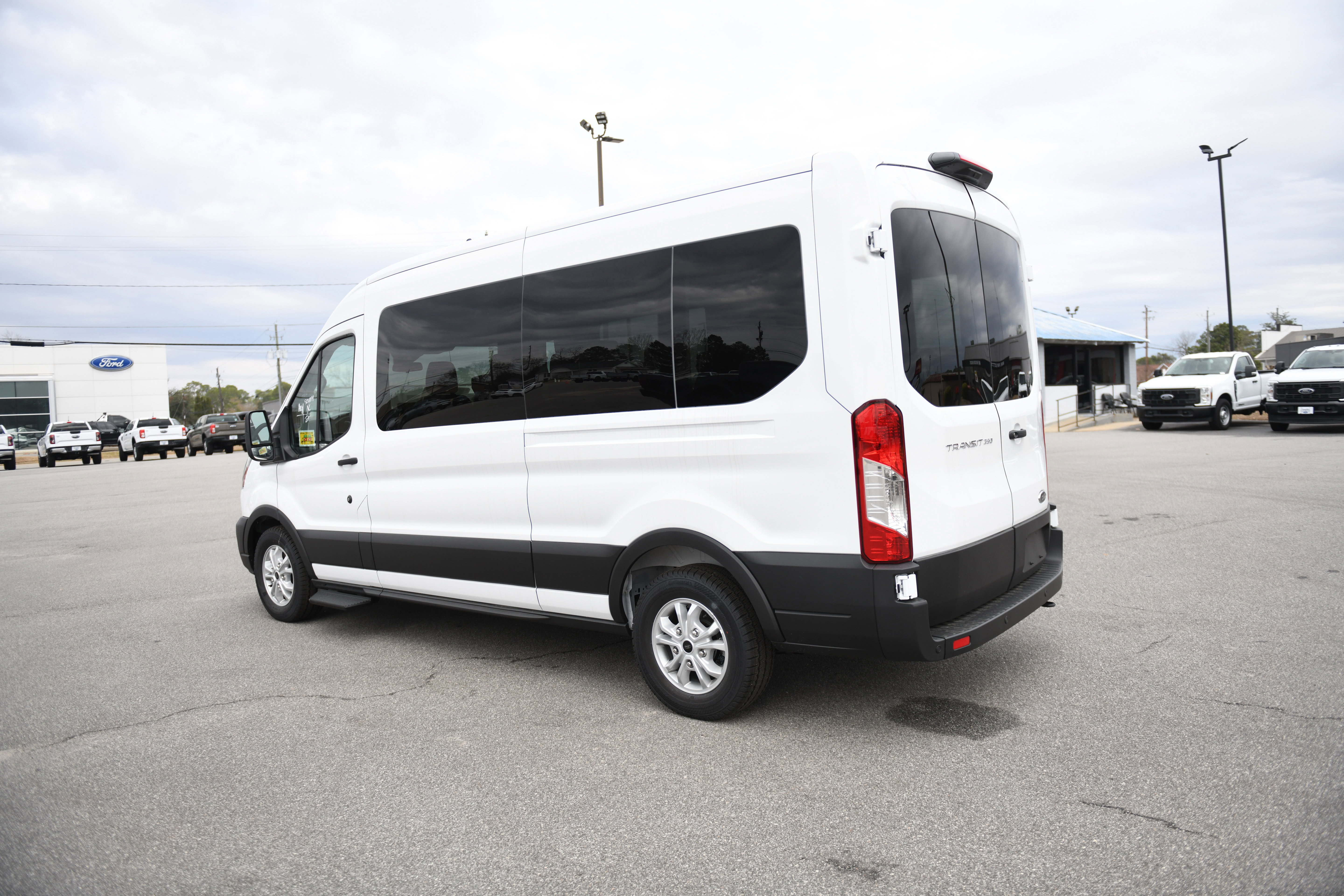 New 2025 Ford Transit 350 XL image 11