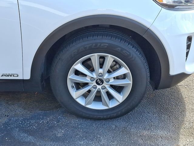 Used 2020 Kia Sorento LX w/ LX I4 Convenience Package image 9