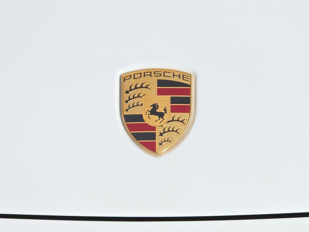 Used 2022 Porsche Panamera 4 image 27