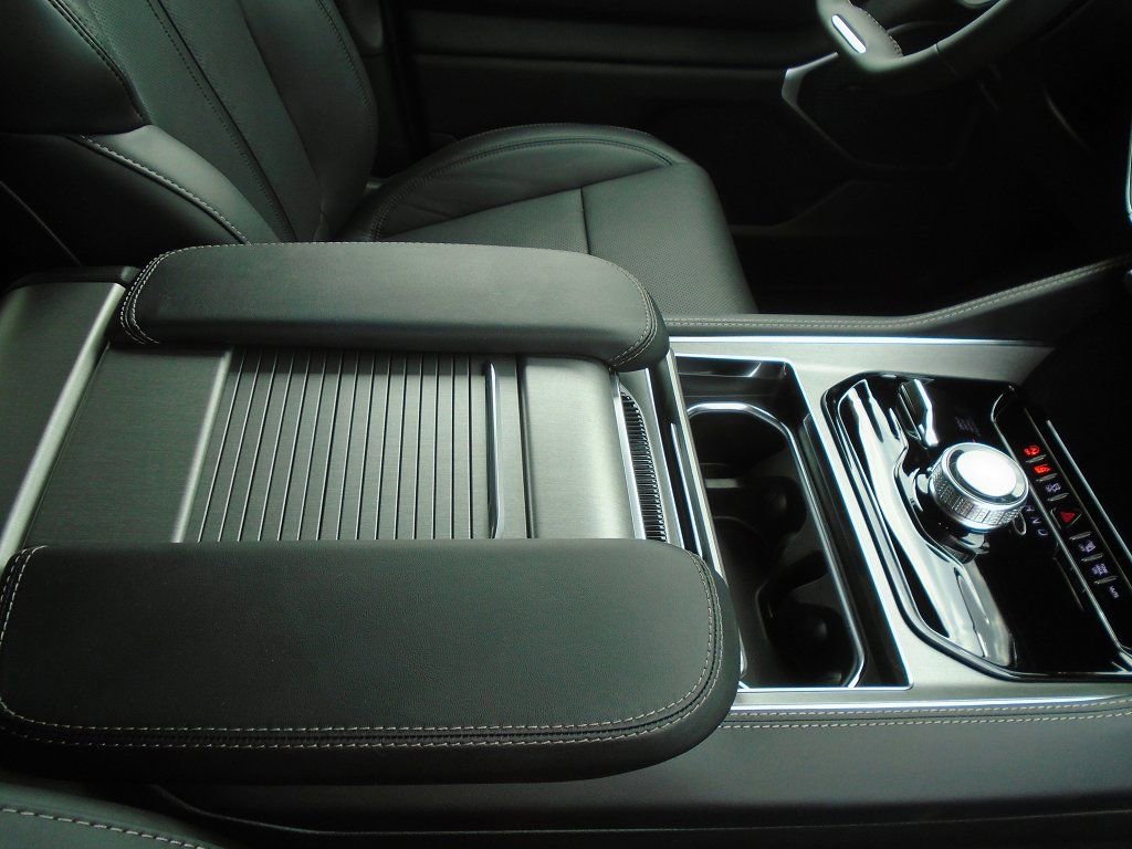 New 2024 Jeep Wagoneer Series II image 14