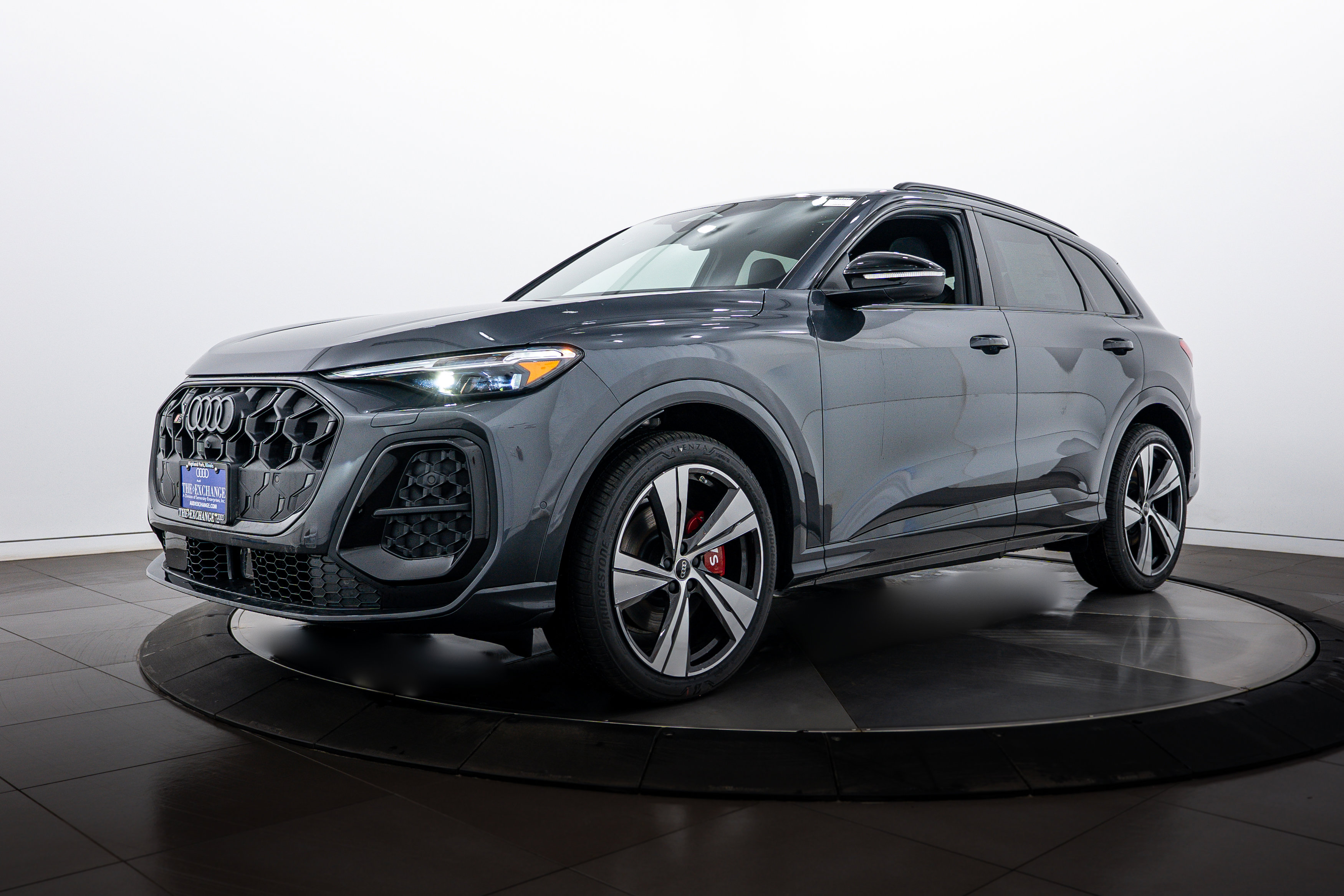 New 2025 Audi SQ5 Premium Plus image 6