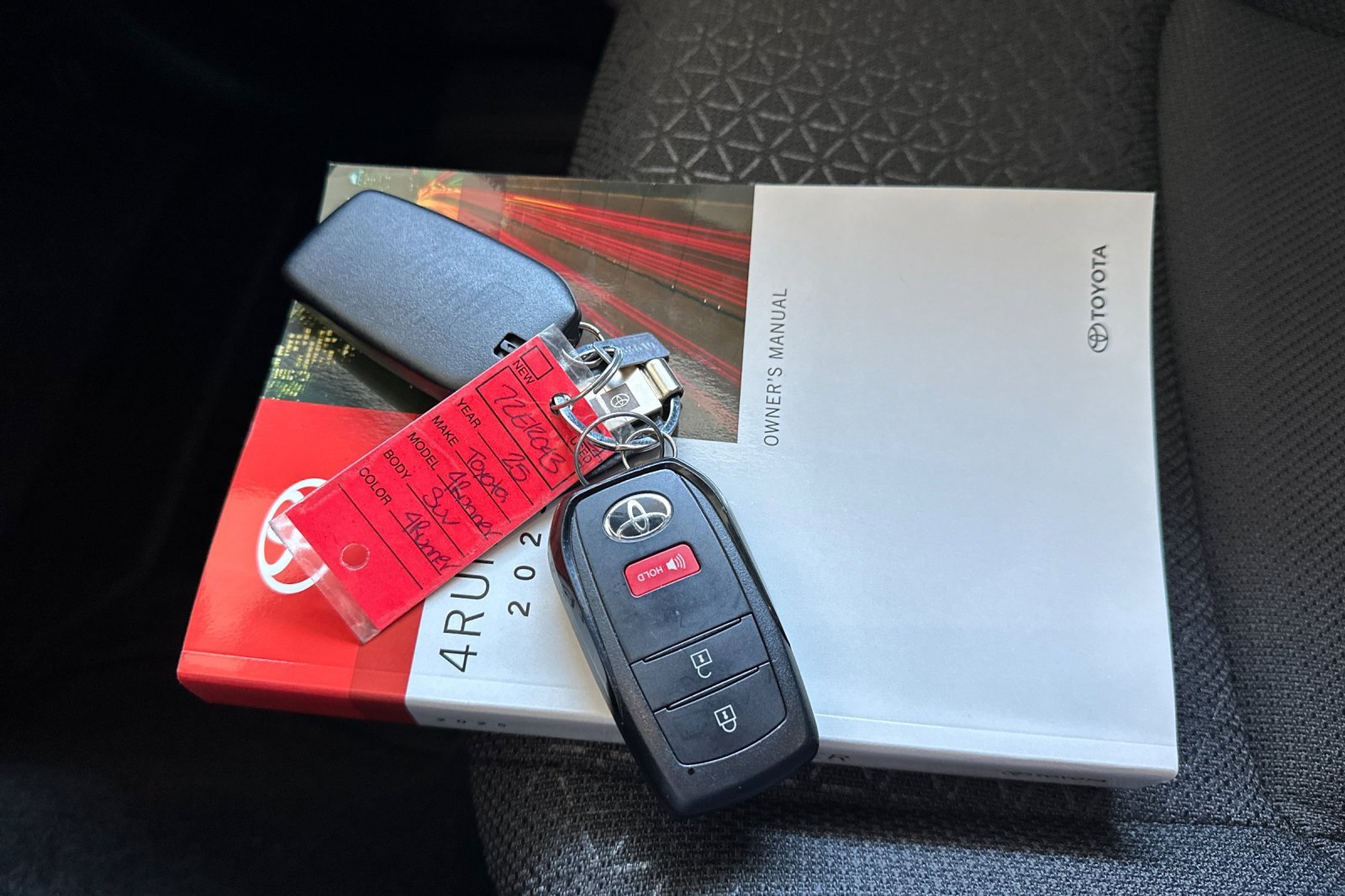 Used 2025 Toyota 4Runner SR5 image 11