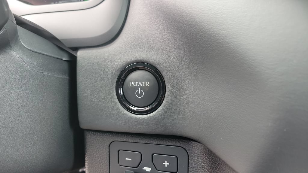 New 2026 Toyota Tundra Platinum AWD/4WD image 23