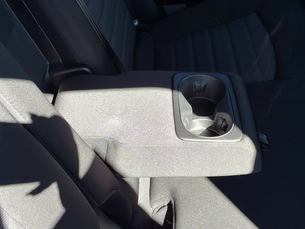 Used 2020 Ford Edge SE AWD/4WD image 25