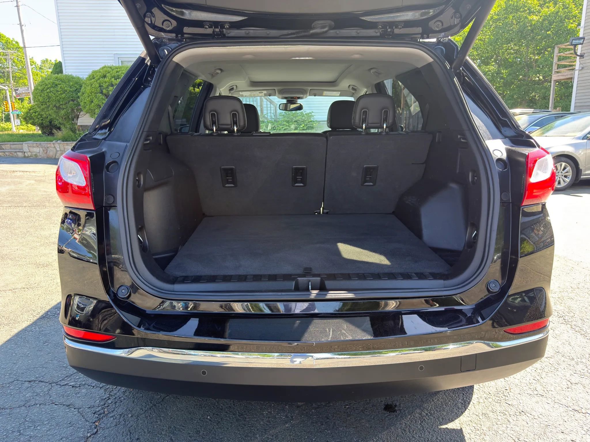Used 2020 Chevrolet Equinox Premier AWD/4WD image 13