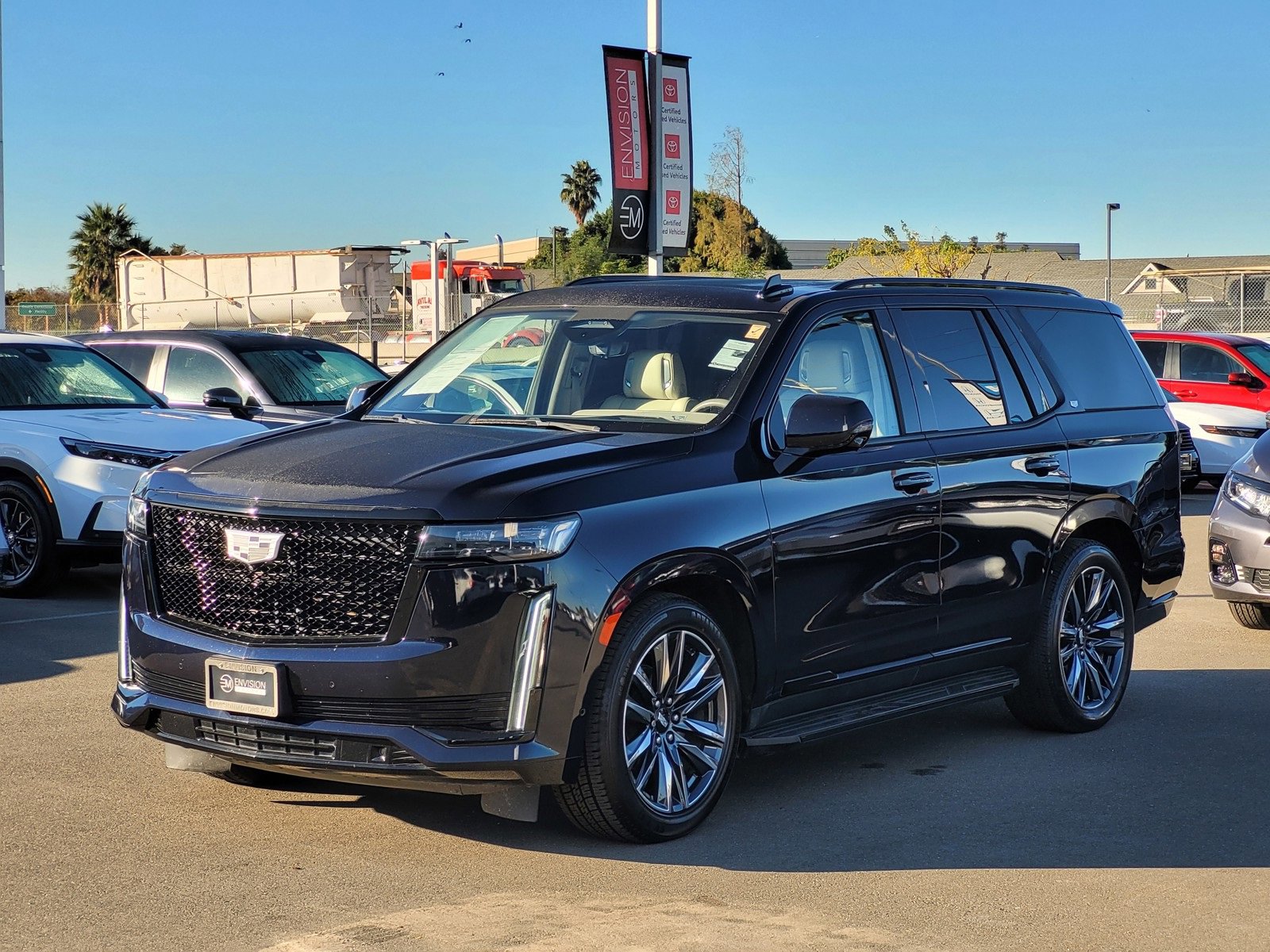 Used 2021 Cadillac Escalade Sport Platinum image 9