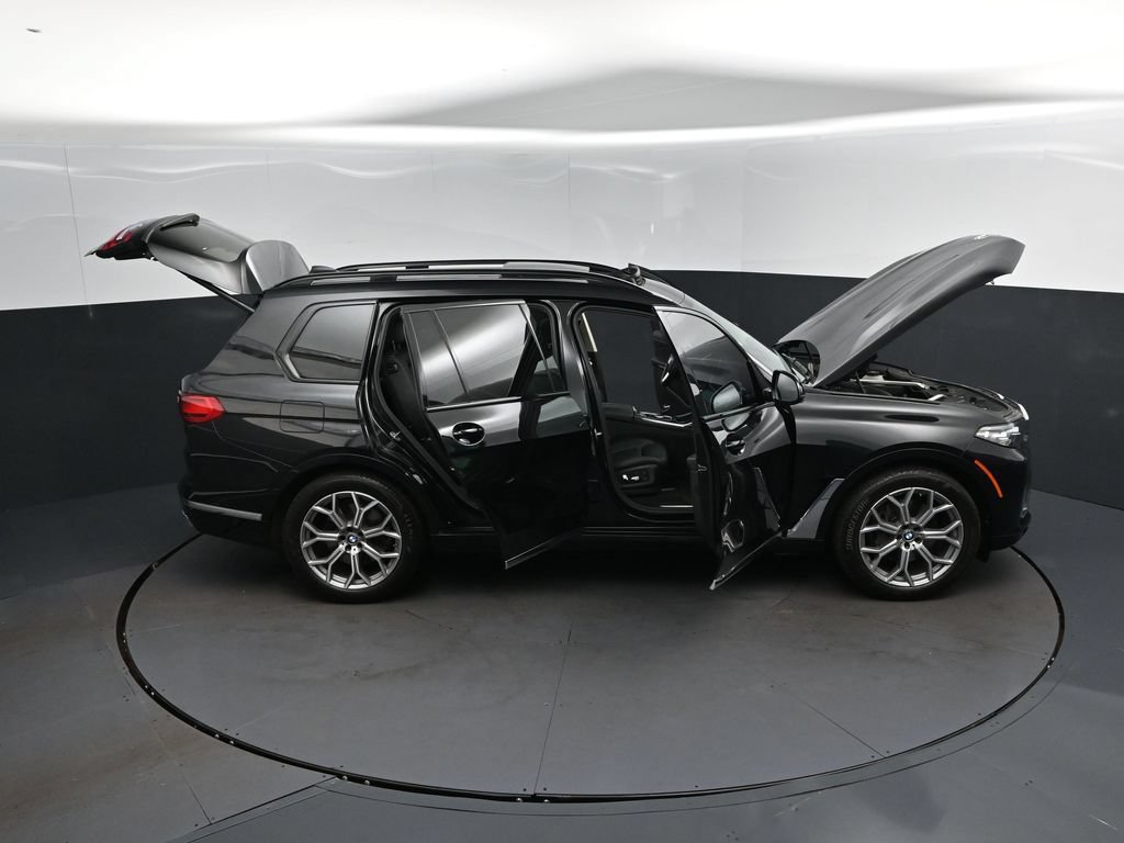 Used 2021 BMW X7 xDrive40i w/ Premium Package AWD/4WD image 51