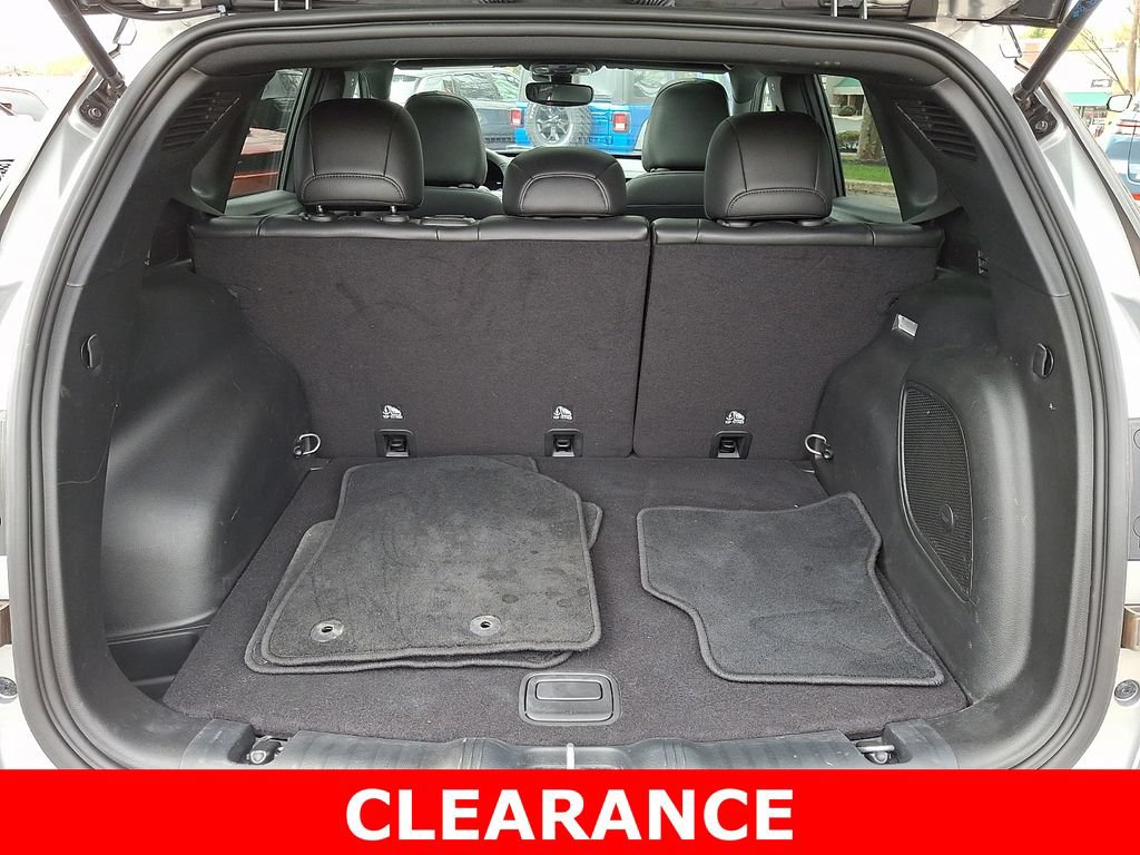 Used 2023 Jeep Compass High Altitude AWD/4WD image 28