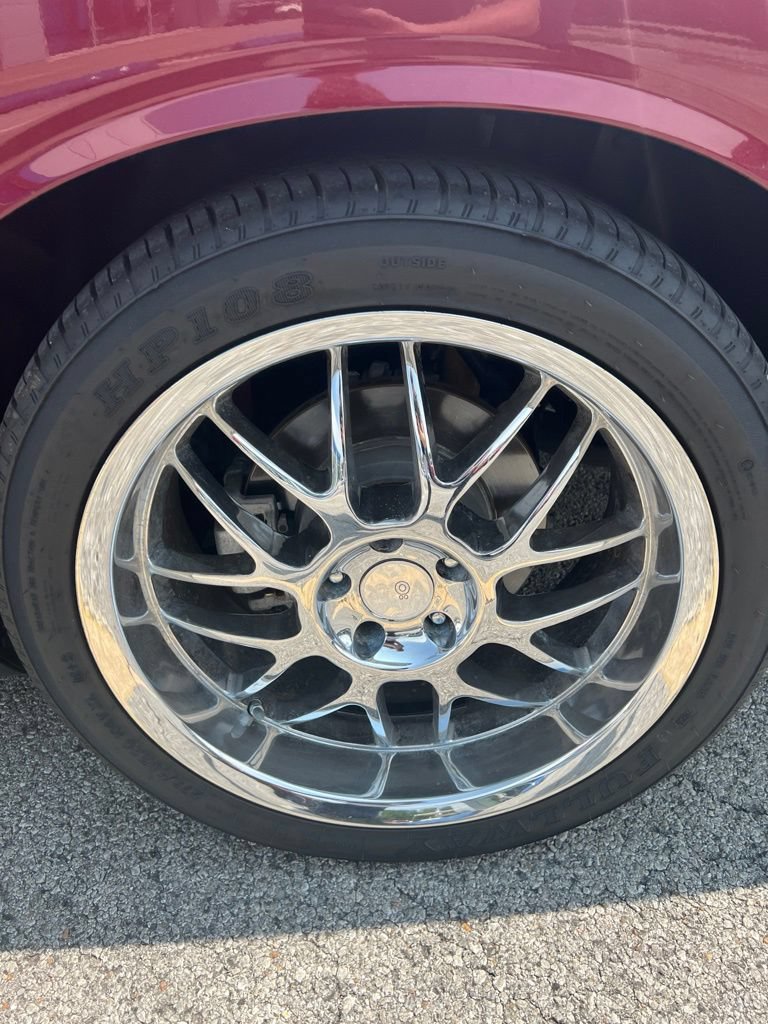 Used 2022 Dodge Challenger R/T w/ Plus Package RWD image 11