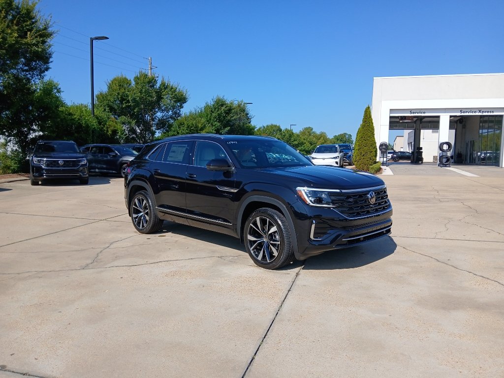 New 2026 Volkswagen Atlas Cross Sport SEL Premium R-Line AWD/4WD image 1