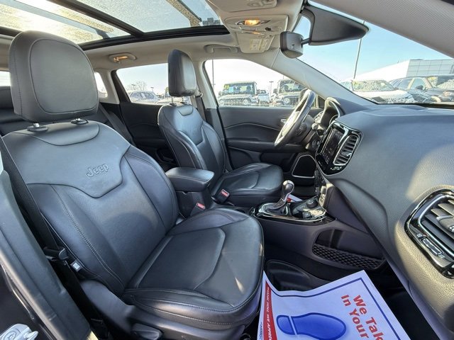 Used 2018 Jeep Compass Limited w/ Navigation Group image 21