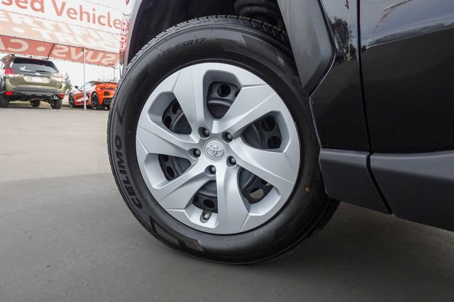 Certified 2024 Toyota RAV4 LE image 13