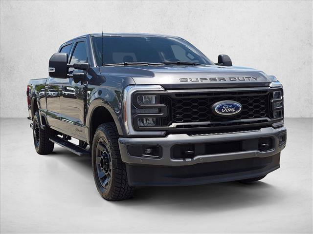 Used 2023 Ford F250 Lariat w/ Lariat Ultimate Package AWD/4WD image 3