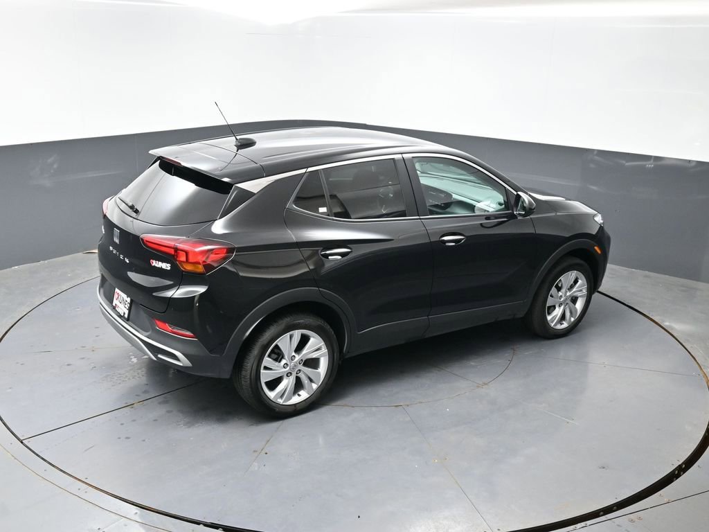 Used 2025 Buick Encore GX Preferred AWD/4WD image 43