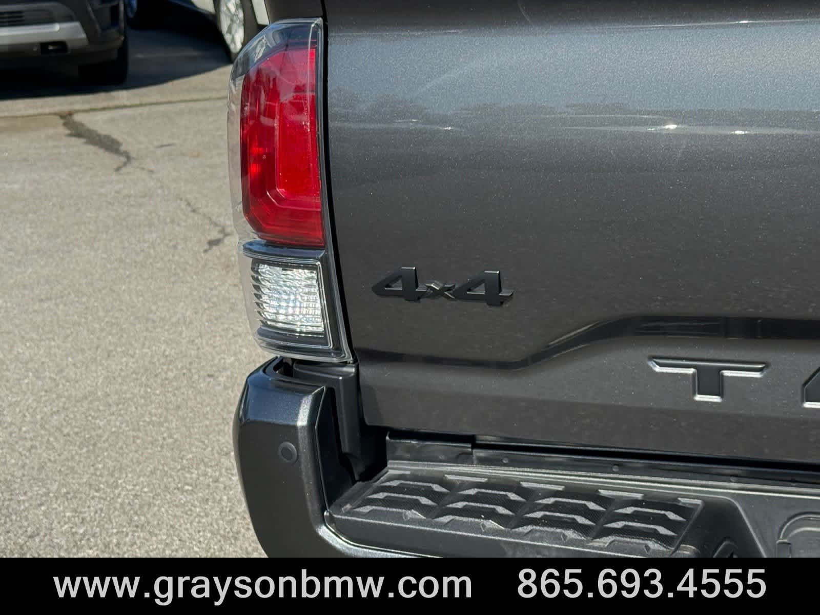 Used 2023 Toyota Tacoma TRD Pro AWD/4WD image 13
