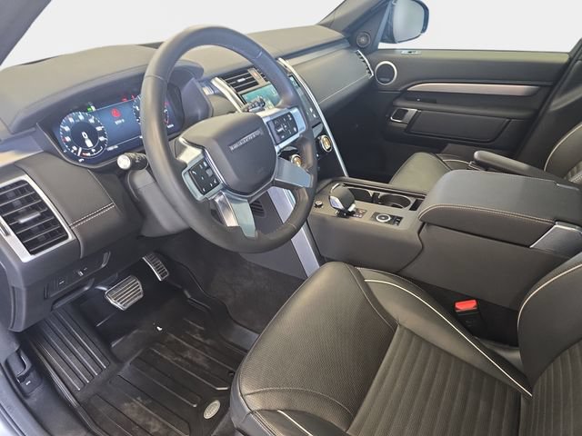 Used 2024 Land Rover Discovery Dynamic SE AWD/4WD image 20
