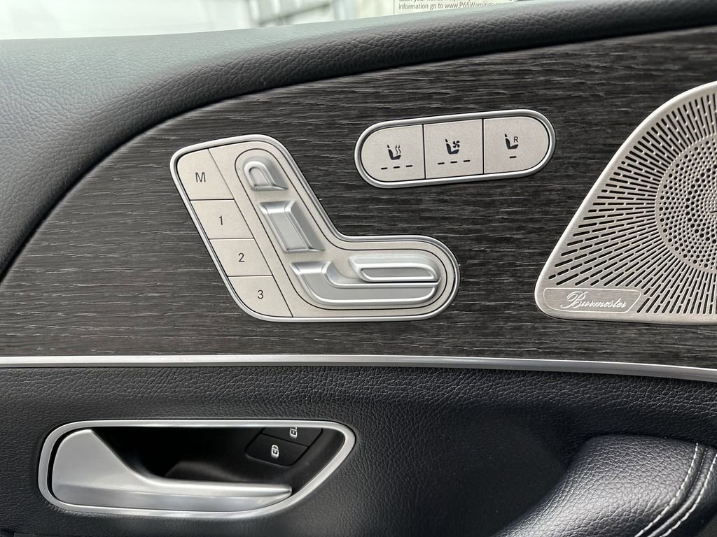 Used 2021 Mercedes-Benz GLS 450 4MATIC image 12