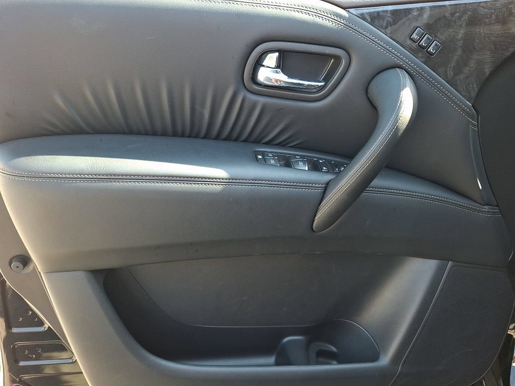 Certified 2024 Nissan Armada Platinum w/ Captain's Chairs Package RWD image 15