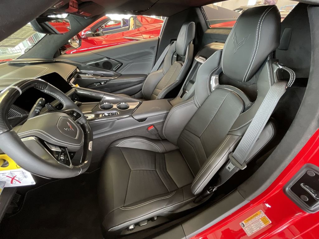 New 2026 Chevrolet Corvette Z06 w/ Z07 Performance Package RWD image 18